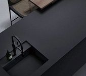 Moreroom Pure Black 2